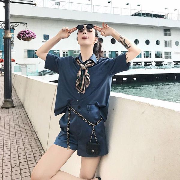 scarves leisure handkerchief temperament wild flight attendant stripe scarf, Blue;gray
scarves leisure handkerchief temperament wild flight attendant stripe scarf, Blue;gray