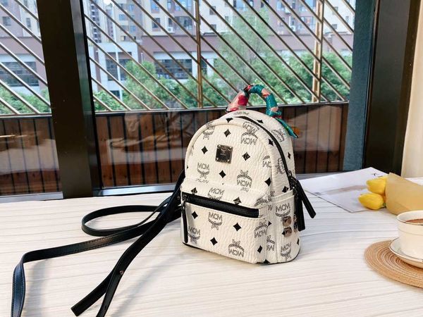 handbags women luxurys designers bags 2021 designer luxury satchel messenger handbag leather strum handbag purses totes mini crossbody bag 6
handbags women luxurys designers bags 2021 designer luxury satchel messenger handbag leather strum handbag purses totes mini crossbody bag 6