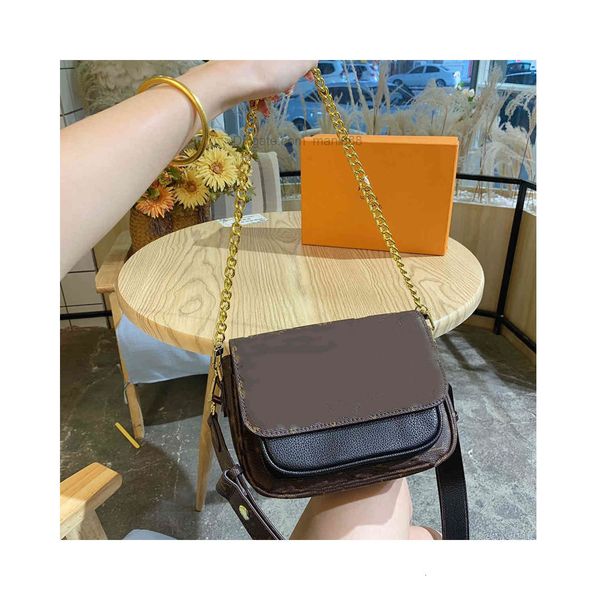2022 luxury designer brand messenger shoulderchainhand bag ladies classic fashion plus metal chain
2022 luxury designer brand messenger shoulderchainhand bag ladies classic fashion plus metal chain