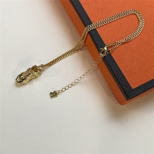 fashion classic daddy shoes necklace copper gold-plated metal air-cooled light wind hip-hop pendant clavicle chain for men and exclusive des, Silver
fashion classic daddy shoes necklace copper gold-plated metal air-cooled light wind hip-hop pendant clavicle chain for men and exclusive des, Silver