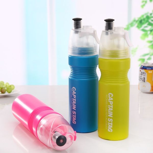 new 700ml outdoor backpack riding anti dropping cup, plastic pe sports kettle, single layer spray cup.
new 700ml outdoor backpack riding anti dropping cup, plastic pe sports kettle, single layer spray cup.