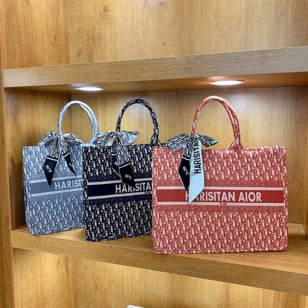 2021 small star same portable versatile tot home embroidered large capacity shopping mommy bag 957z
2021 small star same portable versatile tot home embroidered large capacity shopping mommy bag 957z