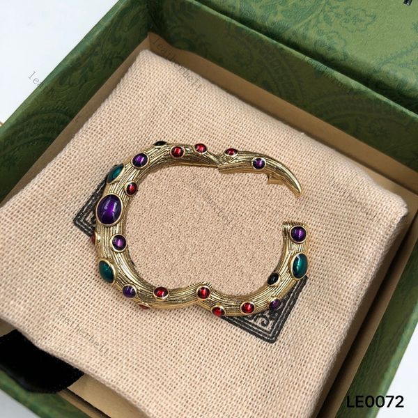 color rhinestone brooch retro letter pattern pins fashion design gold plated jewelry for party festival gift, Gray
color rhinestone brooch retro letter pattern pins fashion design gold plated jewelry for party festival gift, Gray