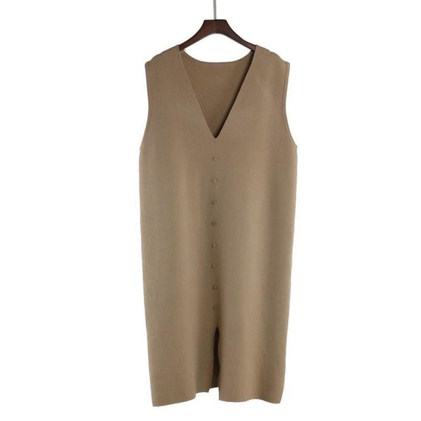 women's vests autumn winter sweater vest korean elegant knitted dress v-collar buttons split sleeveless long sweaters, Black;white
women's vests autumn winter sweater vest korean elegant knitted dress v-collar buttons split sleeveless long sweaters, Black;white