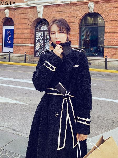 women's wool & blends lamb coat woolen mid-length 2021 winter hepburn style korean loose thick coats for women, Black
women's wool & blends lamb coat woolen mid-length 2021 winter hepburn style korean loose thick coats for women, Black