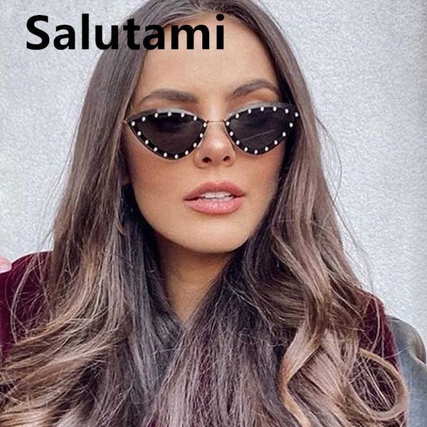 sun glasses 2021 brand triangle cat eye glasses alloy rimless crystal shiny female unique elegant green rhinestone shades, White;black
sun glasses 2021 brand triangle cat eye glasses alloy rimless crystal shiny female unique elegant green rhinestone shades, White;black