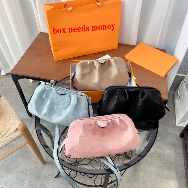 women clutch bags sweet ladies small handbag letter printing handbags designer casual style shoulderbag good quality 4 colors
women clutch bags sweet ladies small handbag letter printing handbags designer casual style shoulderbag good quality 4 colors