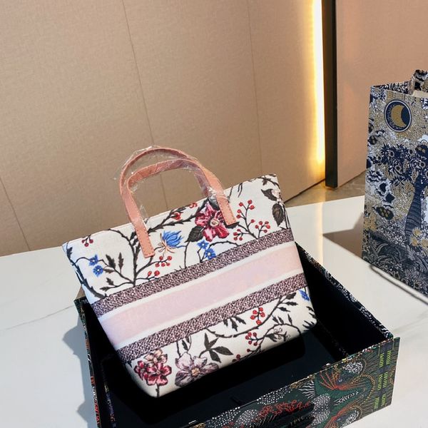 fashion luxury women handbags purses fashion designer shopping bags printed tiger flowers totes shoulder bag small size d21080201
fashion luxury women handbags purses fashion designer shopping bags printed tiger flowers totes shoulder bag small size d21080201