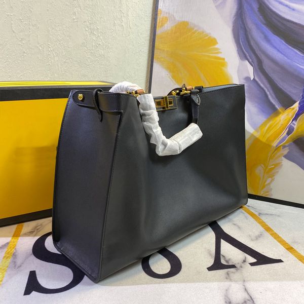 single shoulder bag crossbody tote bag shopper handbag cow leather hand bag medium handbag lady large flap packag gold hardware
single shoulder bag crossbody tote bag shopper handbag cow leather hand bag medium handbag lady large flap packag gold hardware