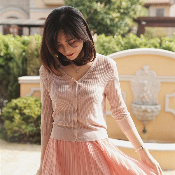 women's jackets is prevented bask in air conditioning v-neck knitting cardigan comfortable 2021 summer female small ice silk blouse, Black;brown 
women's jackets is prevented bask in air conditioning v-neck knitting cardigan comfortable 2021 summer female small ice silk blouse, Black;brown