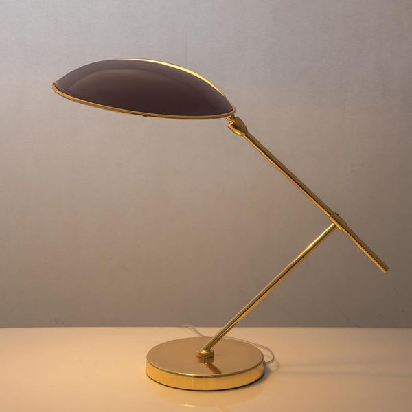 table lamps nordic living room lamp bedroom bedside iron fashion designer modern simple soft decoration
table lamps nordic living room lamp bedroom bedside iron fashion designer modern simple soft decoration