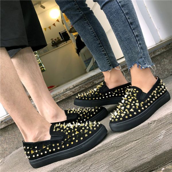 2021 women casual flats luxury brand rivet loafers shoes slip on big size 41 42 43 spikes studded
2021 women casual flats luxury brand rivet loafers shoes slip on big size 41 42 43 spikes studded
