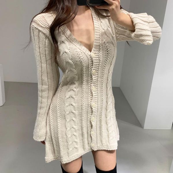 casual dresses korea chic temperament light mature wind v-neck dress linen pattern single-breasted split cuff design knitted, Black;gray
casual dresses korea chic temperament light mature wind v-neck dress linen pattern single-breasted split cuff design knitted, Black;gray