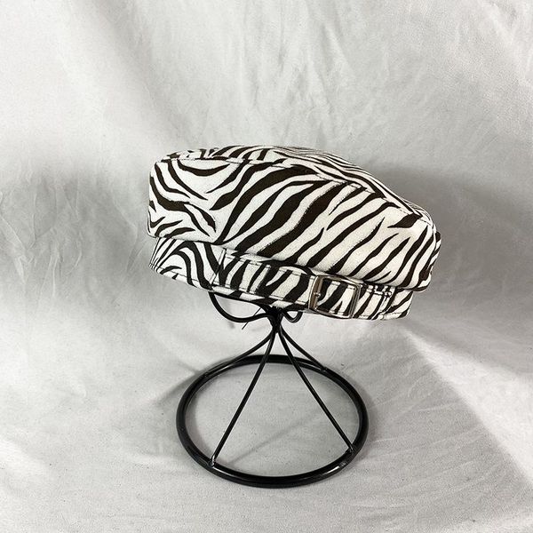 berets korean version of the retro leopard beret japanese wild net red painter hat female personality fashion casual trend, Blue;gray
berets korean version of the retro leopard beret japanese wild net red painter hat female personality fashion casual trend, Blue;gray