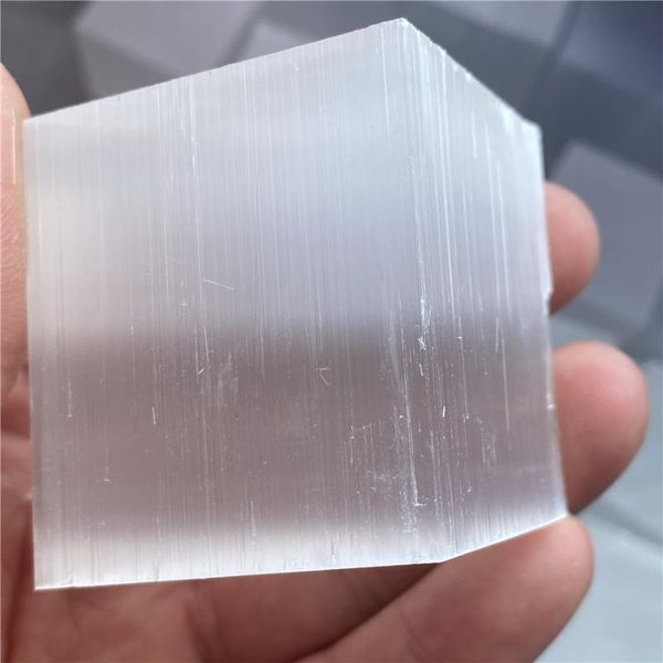 decorative objects & figurines 5cm natural selenite specimen cube crystal healing spiritual meditation stone home decor drop
decorative objects & figurines 5cm natural selenite specimen cube crystal healing spiritual meditation stone home decor drop