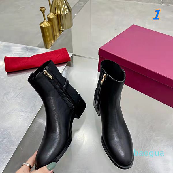 2021 new women's fashion short boots designer winter factory direct selling pointed martin boots brand leather shoes size 35-41 with bo, Black
2021 new women's fashion short boots designer winter factory direct selling pointed martin boots brand leather shoes size 35-41 with bo, Black