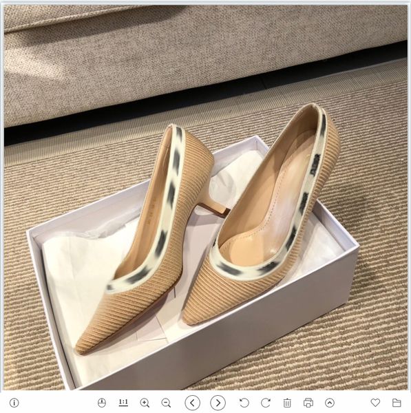 2021 good quality fashion women luxurys designers shoes designer sandals womens luxury high heels sandal dress shoess with box size 35-40 -e, Black
2021 good quality fashion women luxurys designers shoes designer sandals womens luxury high heels sandal dress shoess with box size 35-40 -e, Black