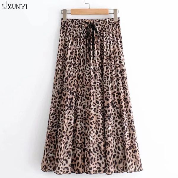 skirts lxunyi 2021 fall women lepoard skirt elastic waist leopard print midi long pleated for ladies streetwear, Black
skirts lxunyi 2021 fall women lepoard skirt elastic waist leopard print midi long pleated for ladies streetwear, Black