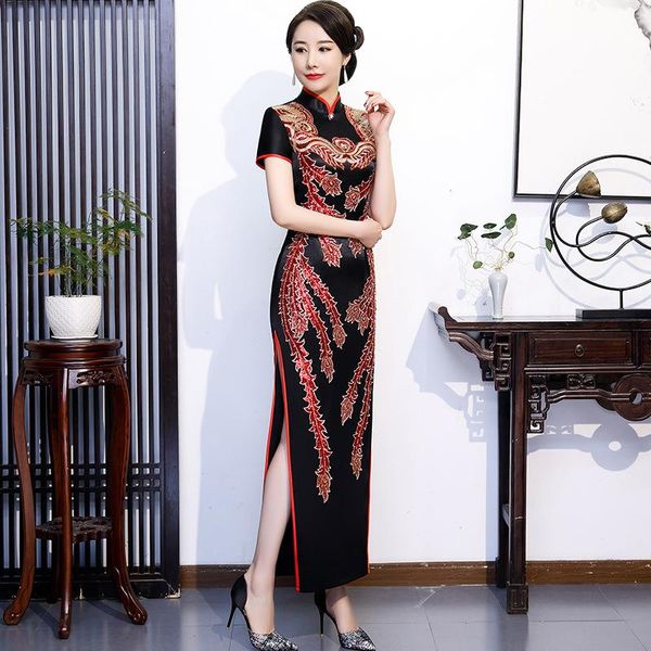 retro lady satin long qipao slim embroidery flowers evening party chinese dresses elegant prom gown short sleeve cheongsam skirt ethnic clot, Red
retro lady satin long qipao slim embroidery flowers evening party chinese dresses elegant prom gown short sleeve cheongsam skirt ethnic clot, Red