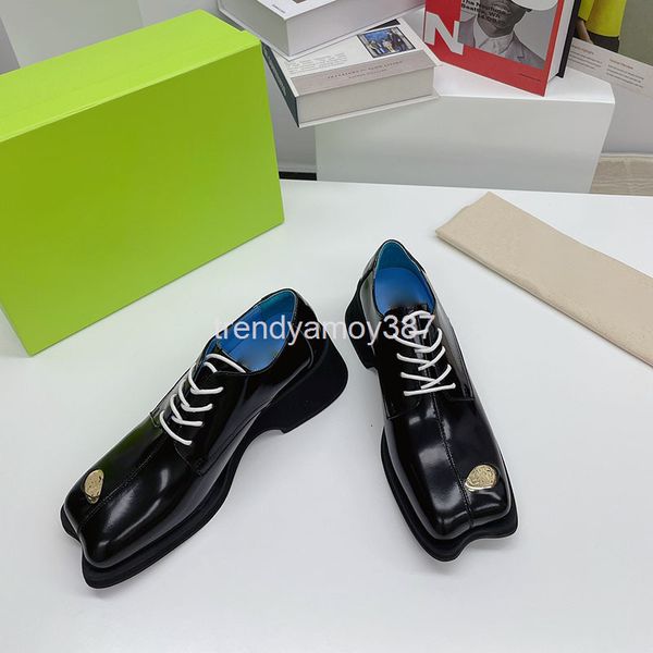 dress shoes butterfly wing toe cap small leather shoes women's early spring british style mary jane single thick heel derby, Black
dress shoes butterfly wing toe cap small leather shoes women's early spring british style mary jane single thick heel derby, Black