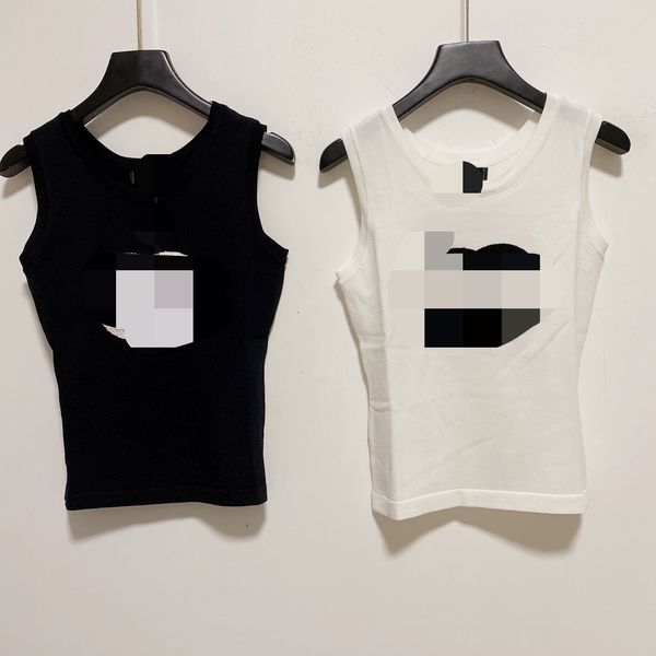 402 2021 summer brand same style regular sleeveless crew neck kint sweater pullover white black women clothes dapingguo
402 2021 summer brand same style regular sleeveless crew neck kint sweater pullover white black women clothes dapingguo