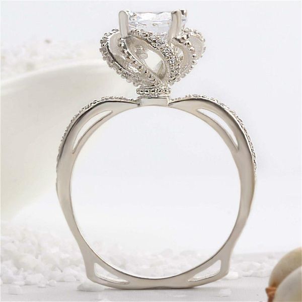 wedding rings women luxury bud sterling silver crown ring for 0.8 ct cubic zirconia female jewelry, Slivery;golden
wedding rings women luxury bud sterling silver crown ring for 0.8 ct cubic zirconia female jewelry, Slivery;golden