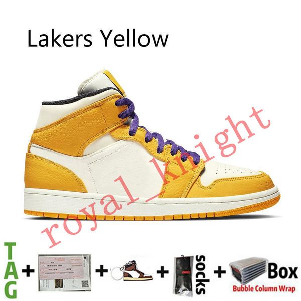 mens basketball shoes 1 high og obsidian twist 1s black metallic gold unc men women sports sneakers airs trainers19j4
mens basketball shoes 1 high og obsidian twist 1s black metallic gold unc men women sports sneakers airs trainers19j4