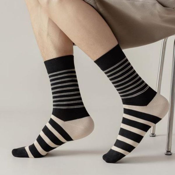 men's socks 4 pair pack men stripe print combed cotton long winter sokken set middle tube thick street fashion sox gift, Black
men's socks 4 pair pack men stripe print combed cotton long winter sokken set middle tube thick street fashion sox gift, Black