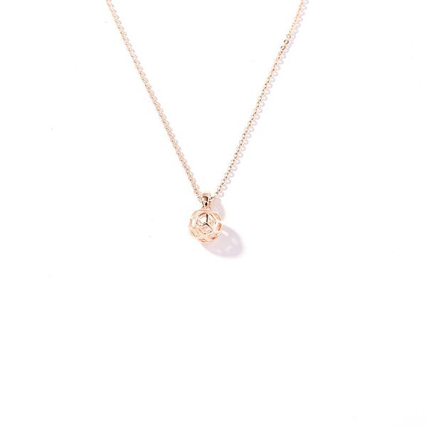 pendant necklaces xinwei wholesale hollow ball clavicle chain women short necklace network red temperament simple student jewelry, Silver
pendant necklaces xinwei wholesale hollow ball clavicle chain women short necklace network red temperament simple student jewelry, Silver