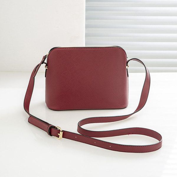 evening bags various colors hard leather zipper square bag shoulder messenger women purses crossbody luxury design brand
evening bags various colors hard leather zipper square bag shoulder messenger women purses crossbody luxury design brand