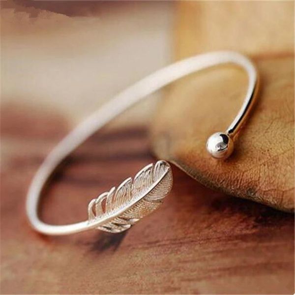 charm bracelets feather bracelet &bangle for women elegant wedding jewelry adjustable round girl gift, Golden;silver
charm bracelets feather bracelet &bangle for women elegant wedding jewelry adjustable round girl gift, Golden;silver