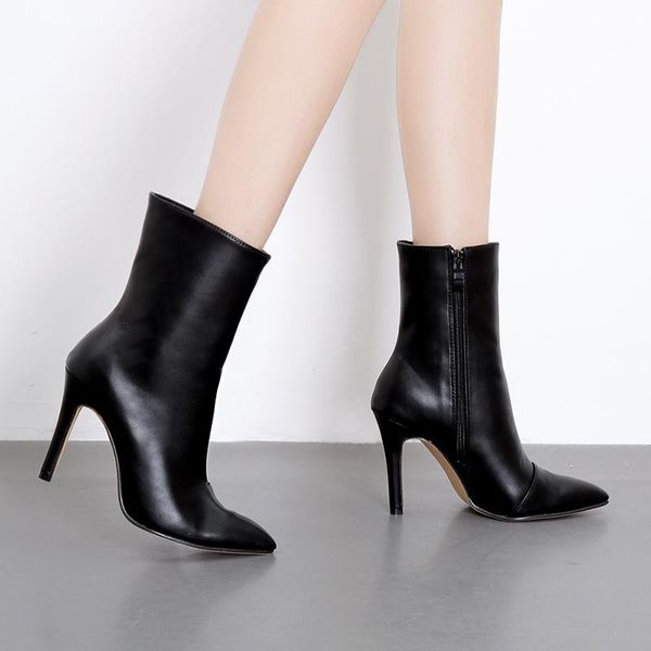 boots 2021 fashion ankle high heels pointed toe women pumps pu leather autumn woman shoes black white
boots 2021 fashion ankle high heels pointed toe women pumps pu leather autumn woman shoes black white