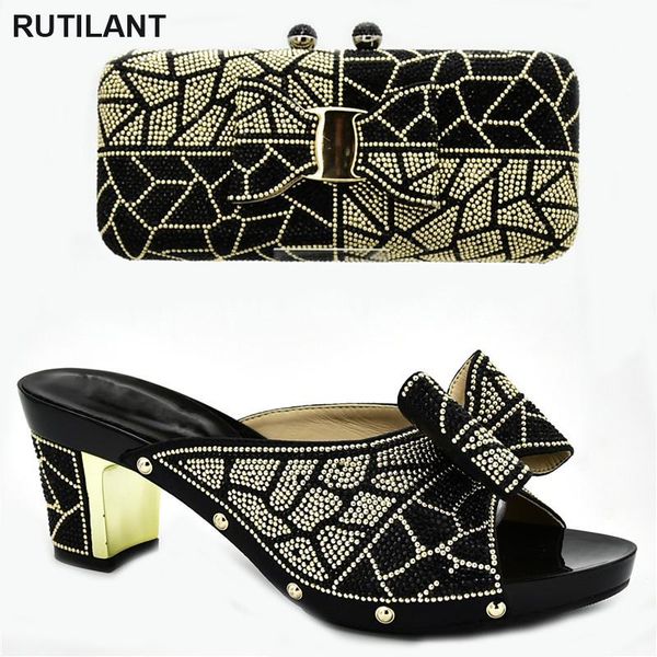 dress shoes italian shoe and bag set for party in women nigerian wedding decorated with rhinestone high heels, Black
dress shoes italian shoe and bag set for party in women nigerian wedding decorated with rhinestone high heels, Black