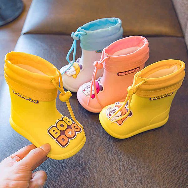sneakers new classic children's rainboots pvc rubber kids baby cartoon shoes water shoe waterproof toddler girl boy boots c0308, Black;red
sneakers new classic children's rainboots pvc rubber kids baby cartoon shoes water shoe waterproof toddler girl boy boots c0308, Black;red