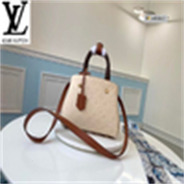 premium handbags shoulder body brand temperament messenger handbag women designer iconic bags handles luxury bags totes cross w3lq m53940 ba, Red;black
premium handbags shoulder body brand temperament messenger handbag women designer iconic bags handles luxury bags totes cross w3lq m53940 ba, Red;black