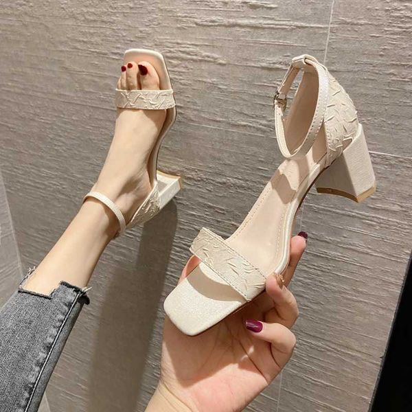 dress shoes high heels thick sandals 2022 summer leisure one line belt fairy style low square head heels, Black
dress shoes high heels thick sandals 2022 summer leisure one line belt fairy style low square head heels, Black