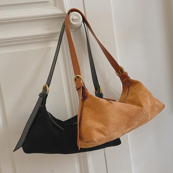 evening bags vintage scrub leather armpit for women 2021 trending designer crossbody shoulder handbags women's bag
evening bags vintage scrub leather armpit for women 2021 trending designer crossbody shoulder handbags women's bag