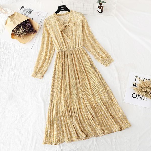 casual dresses 2021 spring small fresh sweet chiffon french retro pleated student dress, Black;gray
casual dresses 2021 spring small fresh sweet chiffon french retro pleated student dress, Black;gray