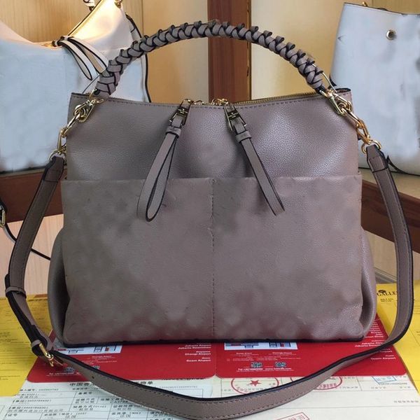 handbag branded crossbody mini luxurys bags designer tote bag shoulder_bag large tricolor leather weave handle detachable shoulder strap le
handbag branded crossbody mini luxurys bags designer tote bag shoulder_bag large tricolor leather weave handle detachable shoulder strap le