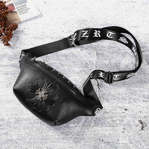 pockets korean outdoor sports leisure waist bag riding satchel trendy men's fashion rivet small chest
pockets korean outdoor sports leisure waist bag riding satchel trendy men's fashion rivet small chest
