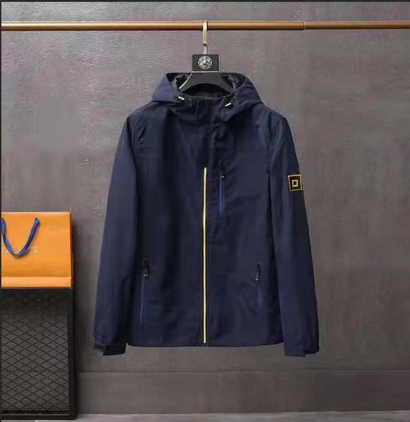 2021 Fashion Mens jacket designe hoodies parka Spring and Autumn Coat Hooded Zipper Panelled Epaulet bomber, Black;brown
2021 Fashion Mens jacket designe hoodies parka Spring and Autumn Coat Hooded Zipper Panelled Epaulet bomber, Black;brown