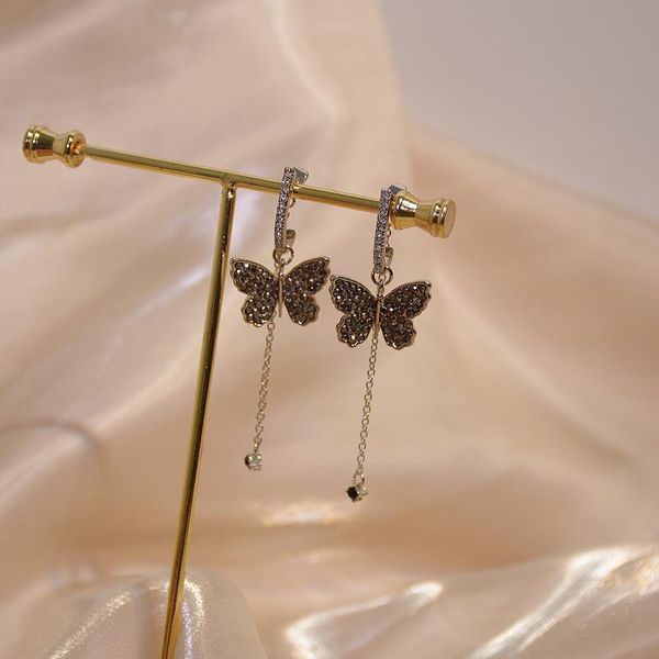 dangle & chandelier korea fashion jewelry 925 silver needle a two-wear butterfly exquisite earrings for woman holiday party daily elegant ea
dangle & chandelier korea fashion jewelry 925 silver needle a two-wear butterfly exquisite earrings for woman holiday party daily elegant ea