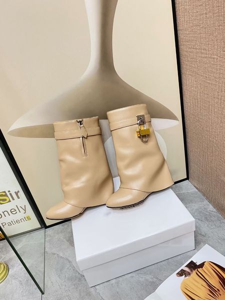 shark lock fashion brand big size 35-42 women knee high boots cow leather platform winter shoes woman flat heel warm fur high long boots, Black
shark lock fashion brand big size 35-42 women knee high boots cow leather platform winter shoes woman flat heel warm fur high long boots, Black