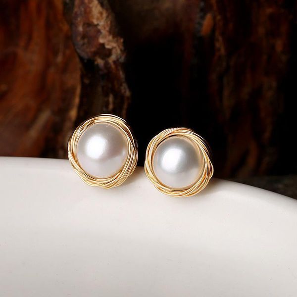 stud 14k gold-clad hand-wound natural freshwater pearl earrings retro 925 silver needle jewelry, Golden;silver
stud 14k gold-clad hand-wound natural freshwater pearl earrings retro 925 silver needle jewelry, Golden;silver