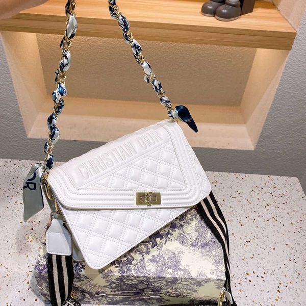 d dice di2021 new versatile leisure fashion portable messenger one shoulder small fragrance bag zly
d dice di2021 new versatile leisure fashion portable messenger one shoulder small fragrance bag zly