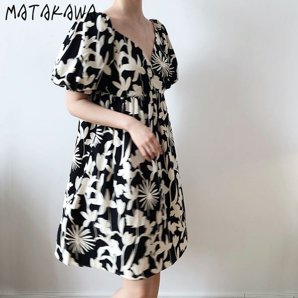 matakawa french vintage robe femme square neck print flower dress female temperament vestidos puff sleeve dresses women 210513, Black;gray
matakawa french vintage robe femme square neck print flower dress female temperament vestidos puff sleeve dresses women 210513, Black;gray
