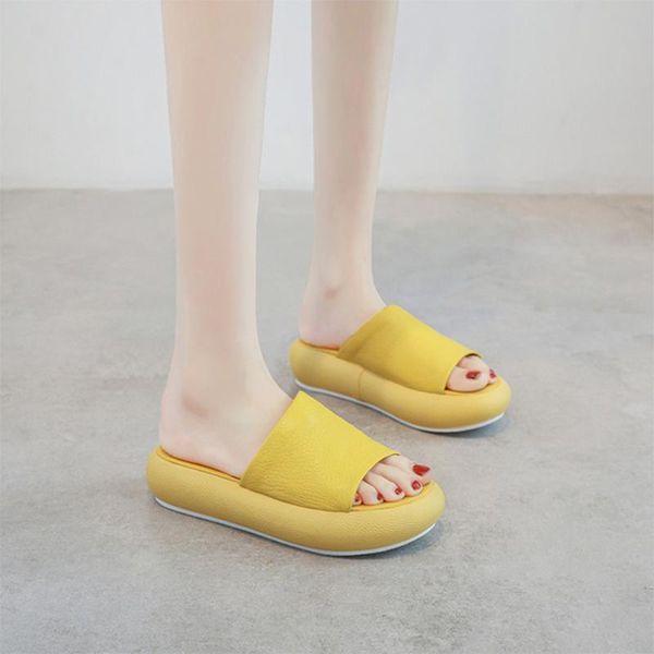 slippers women genuine cow leather outside handmade black slide med heels rubber out sole national summer shoes for 2021
slippers women genuine cow leather outside handmade black slide med heels rubber out sole national summer shoes for 2021