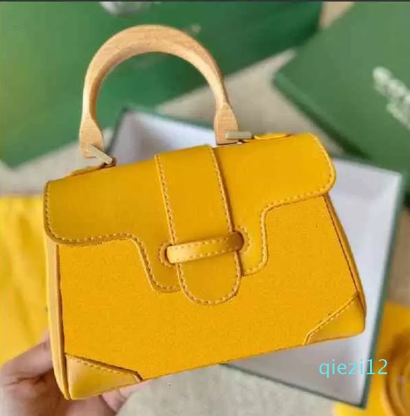 bags classic design wood handle bag real leather with wooden on front mini shopping messenger unisex
bags classic design wood handle bag real leather with wooden on front mini shopping messenger unisex