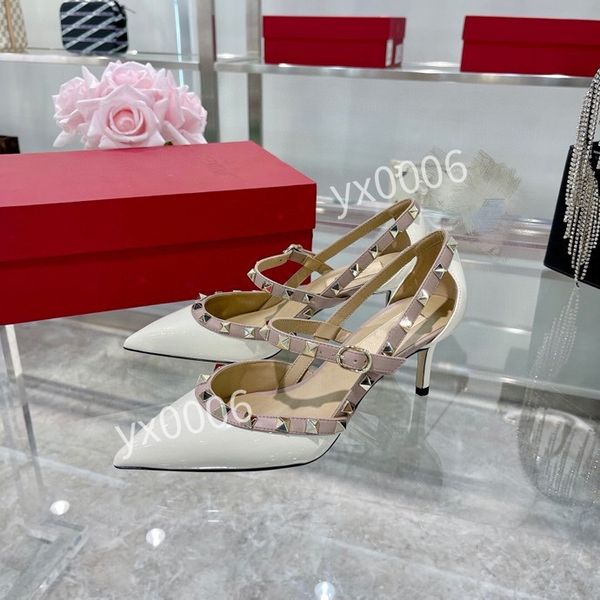 2022 multicolor watercolor skate shoe double 35-42 laces tie-dye rubber outsole luxurys designers shoes yh211114, Red;white
2022 multicolor watercolor skate shoe double 35-42 laces tie-dye rubber outsole luxurys designers shoes yh211114, Red;white