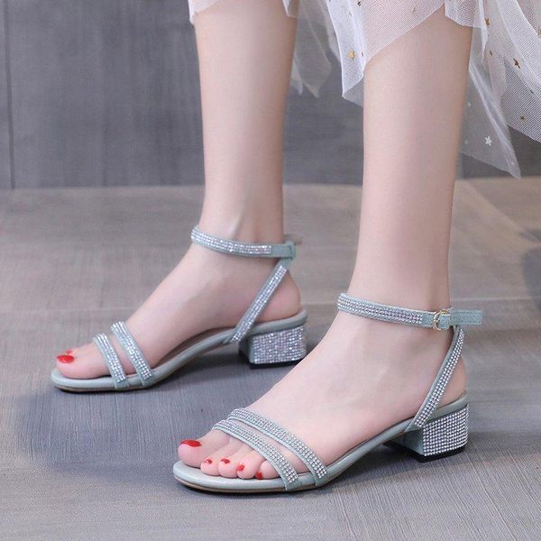 slippers 2021 summer women's sandals rhinestone buckle thick with square head heel size fashion women shoes a527, Black
slippers 2021 summer women's sandals rhinestone buckle thick with square head heel size fashion women shoes a527, Black